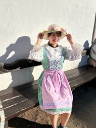 南ドイツバイエルン地方　ディアンドル　紫パープル　ビンテージ　舞台衣装　民族衣装