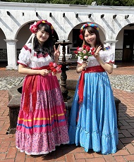 中南米の民族衣装 | 民族衣装体験 | 野外民族博物館 リトルワールド