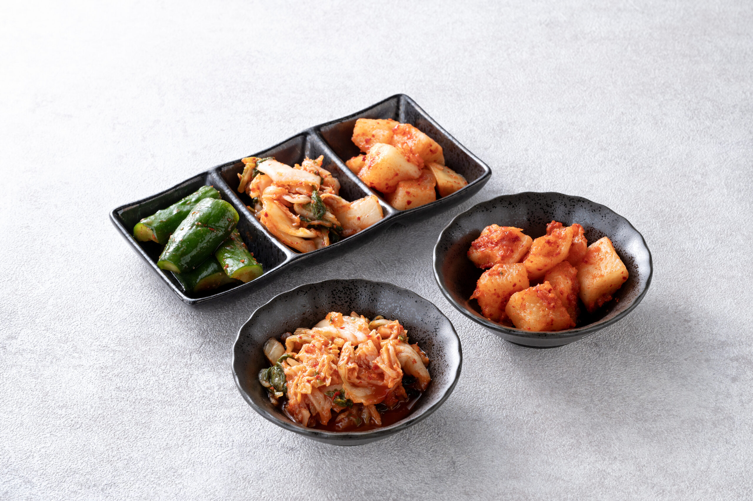 キムチ、カクテキ、キムチ盛り合わせ