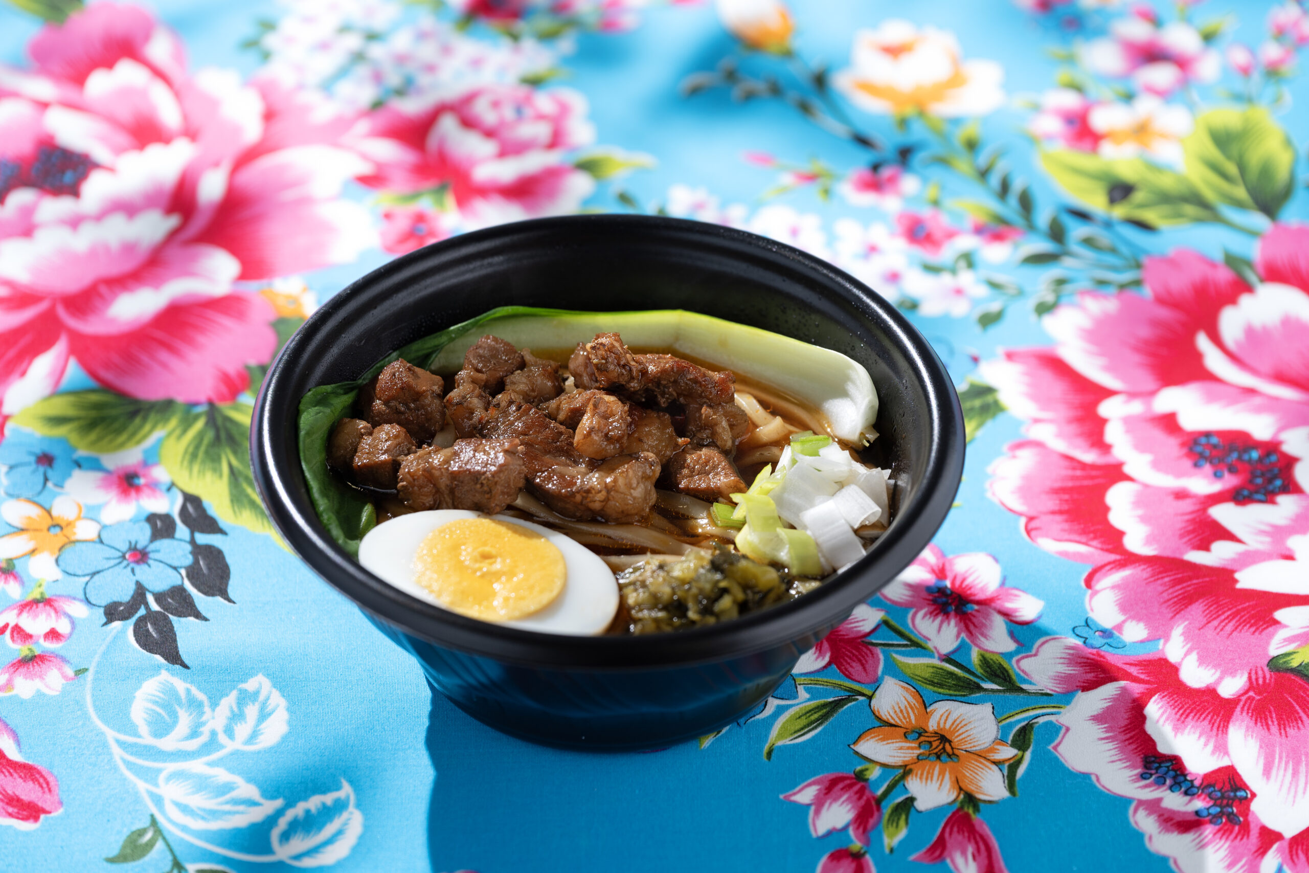 紅焼牛肉麺