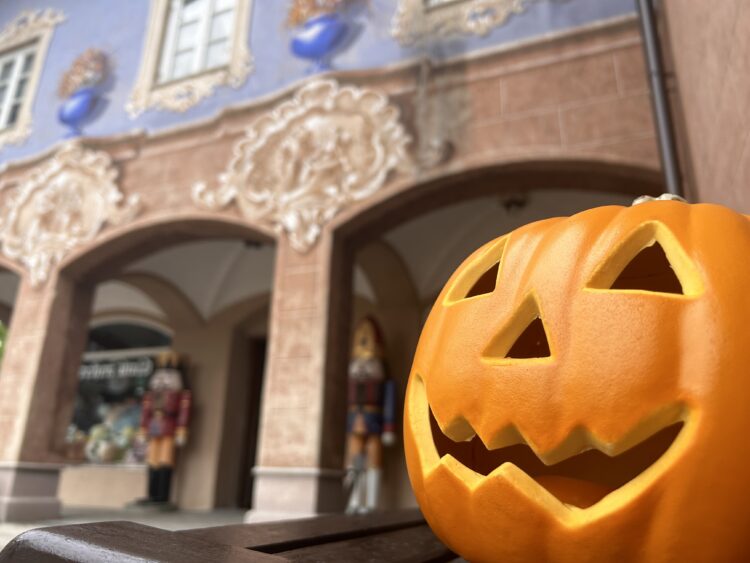 【お子さま限定】ハロウィン仮装について　10/17（土）～